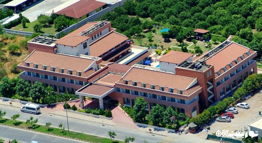 دورنمایی از هتل رز ریزورت